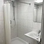 Weber Residenz ホテル 3*